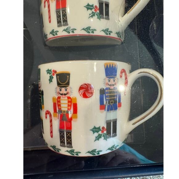 Park Chateau Christmas Nut Cracker Collection - Picture 3 of 4